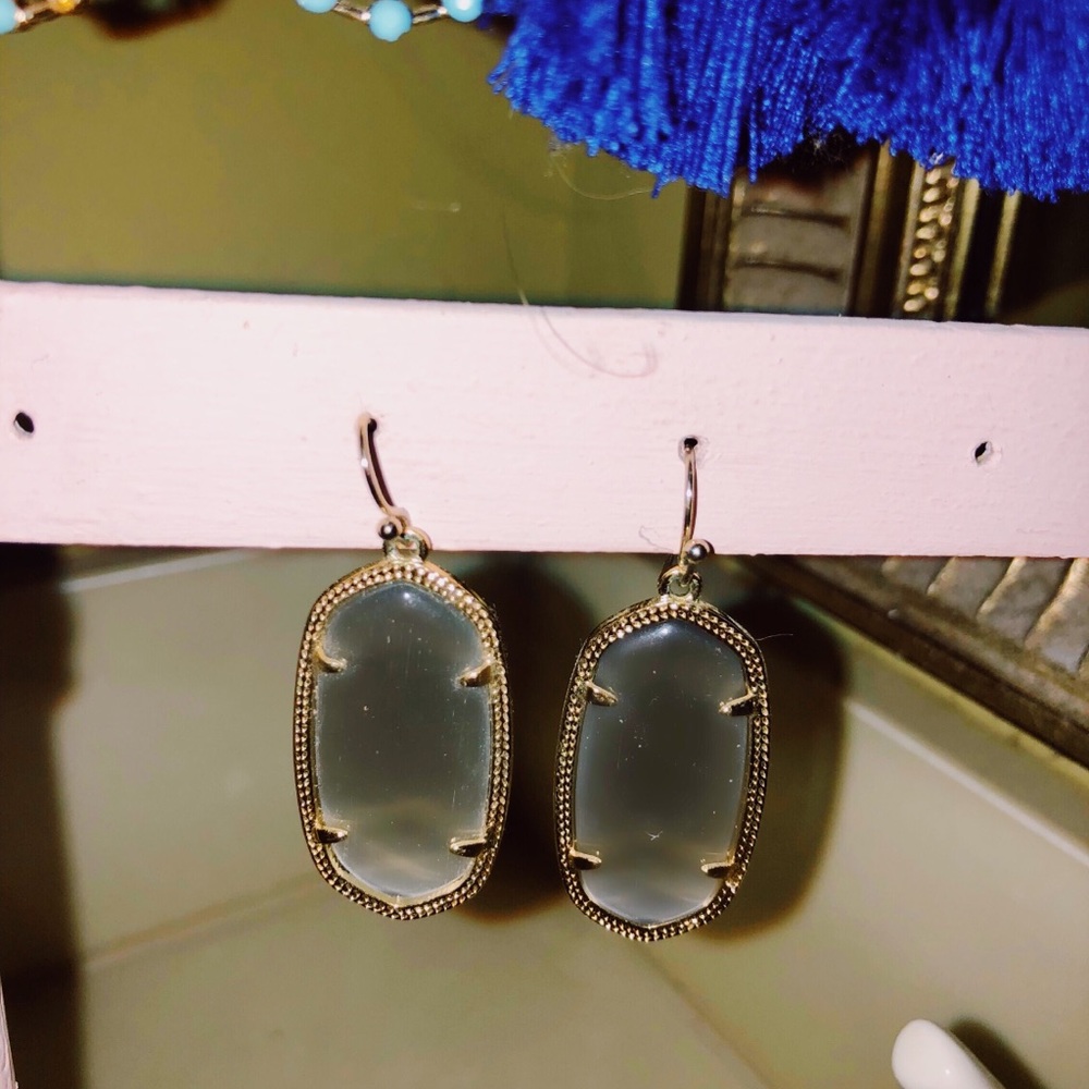 Kendra Scott Elle Earrings in Slate Cats eye